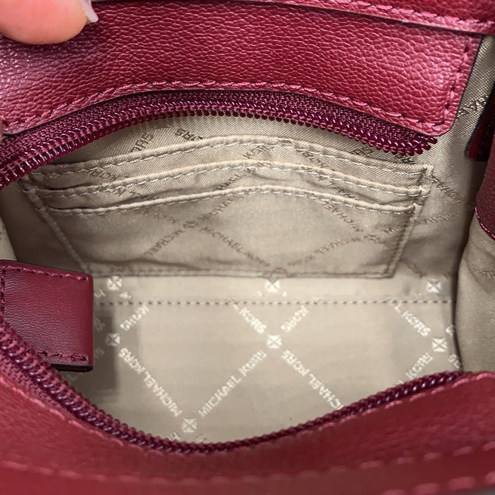 MICHAEL KORS HAMILTON XSMALL SATCHEL CROSSBODY DARK CHERRY COLOR - Picture 10 of 16
